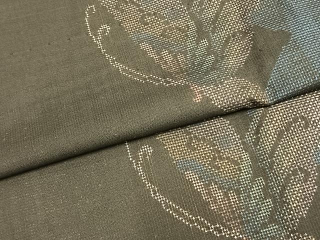 平和屋着物▽本場大島紬 単衣 9マルキ 舞蝶文 黒地 正絹 逸品 AABA7714fy