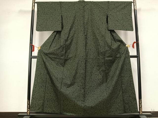 平和屋着物▽本場大島紬 単衣 7マルキ 枝葉文 黒地 正絹 逸品 AABA7741fy
