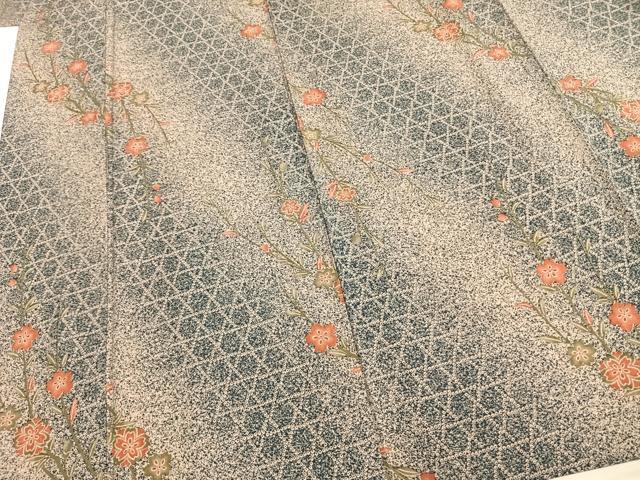 平和屋着物▽上質な紬 単衣 草花文 反端付き 正絹 逸品 AABA7746fy