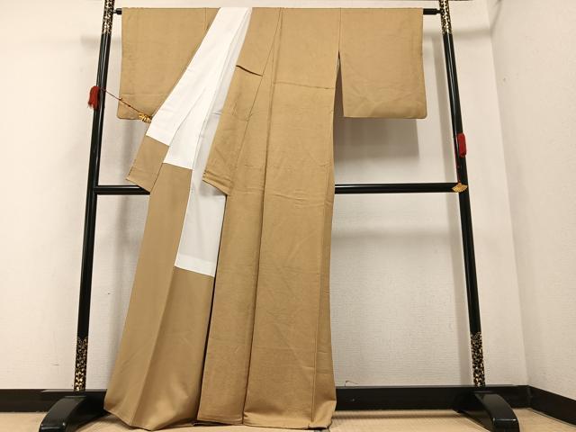 平和屋着物●上質な色無地　榛色　正絹　逸品　AABA7829ph