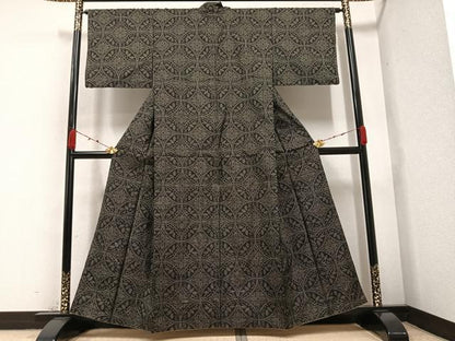 平和屋着物●本場大島紬　一元絣　七宝花文　正絹　逸品　AABA8171ph