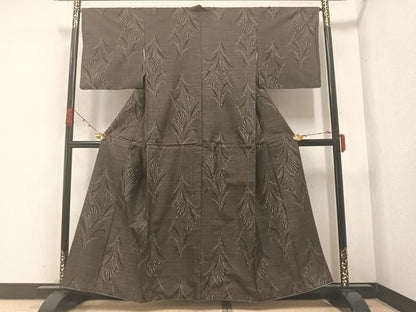 平和屋着物●本場大島紬　カタス7マルキ　草木文　正絹　逸品　AABA8196ph