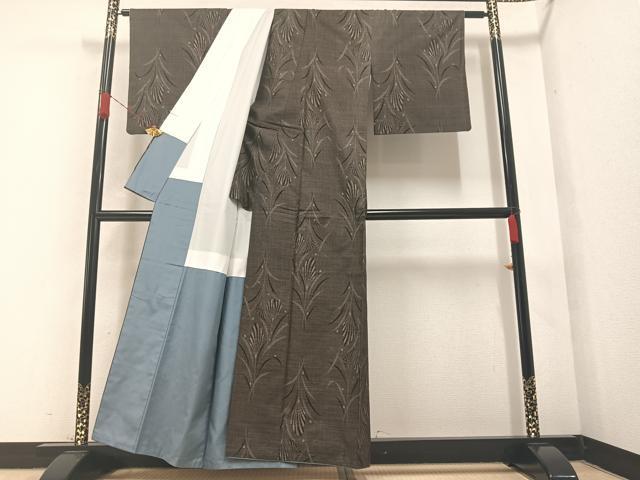 平和屋着物●本場大島紬　カタス7マルキ　草木文　正絹　逸品　AABA8196ph
