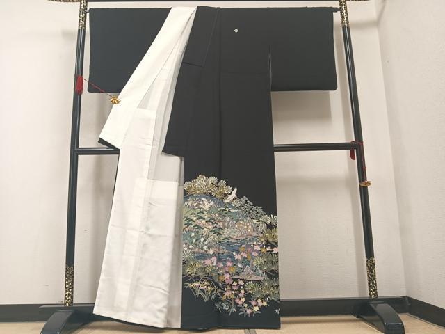 平和屋着物●豪華黒留袖 友禅 作家物 群れ鶴風景草花文 正絹 逸品 AABA8218ph