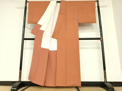 平和屋着物●ファッションデザイナー 花井幸子 色無地 銀朱色 正絹 逸品 AABA8774zg