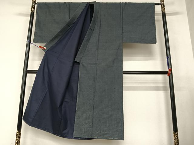 平和屋着物●男性　本場大島紬　アンサンブル　亀甲文様　正絹　逸品　AABA8822zg