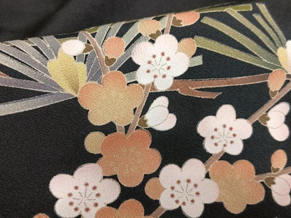 平和屋着物●豪華黒留袖 作家物 梅松花文 正絹 逸品 AABA8824zg