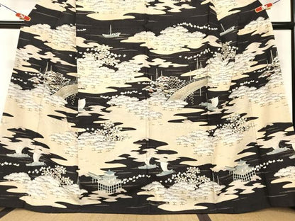 平和屋着物●染織の名門　しょうざん  生紬　松竹梅飛鳥文　黒地　正絹　逸品　AABA8864zg
