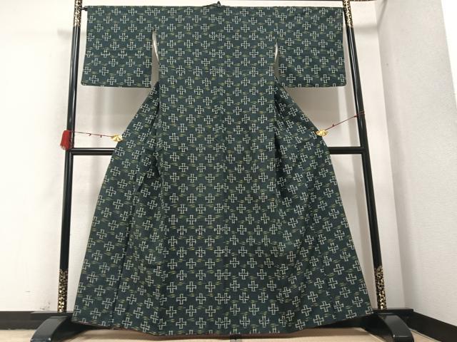 平和屋着物●上質な紬　琉球絣文様　正絹　逸品　AABA8910ph