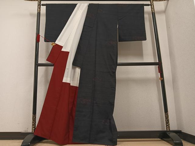 平和屋着物●上質な紬　花唐草文　黒地　正絹　逸品　AABA8914ph