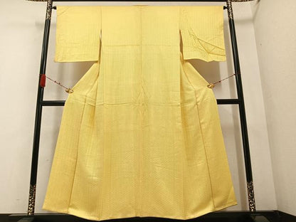 平和屋着物●上質な色無地 紋意匠 卵色 正絹 逸品 AABA8956ph