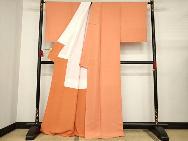 平和屋着物●上質な色無地　小花地紋　纁色　正絹　逸品　AABA9485ck