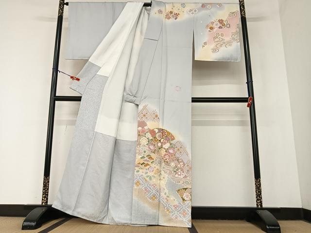 平和屋着物●訪問着 作家物 中国三大刺繍 汕頭刺繍 スワトウ刺繍 地紙重ね梅松文 暈し染め 金彩 正絹 逸品 AABB0050zg
