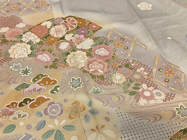 平和屋着物●訪問着 作家物 中国三大刺繍 汕頭刺繍 スワトウ刺繍 地紙重ね梅松文 暈し染め 金彩 正絹 逸品 AABB0050zg