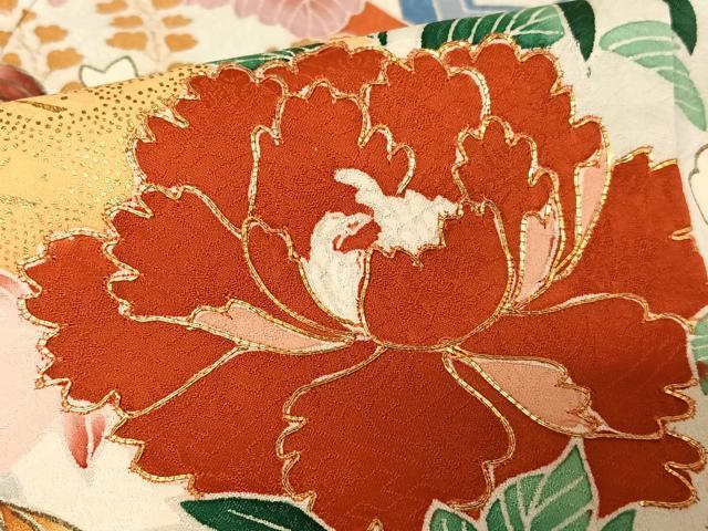 平和屋着物●豪華振袖　駒刺繍　草花文　金彩　正絹　逸品　AABB0184zg