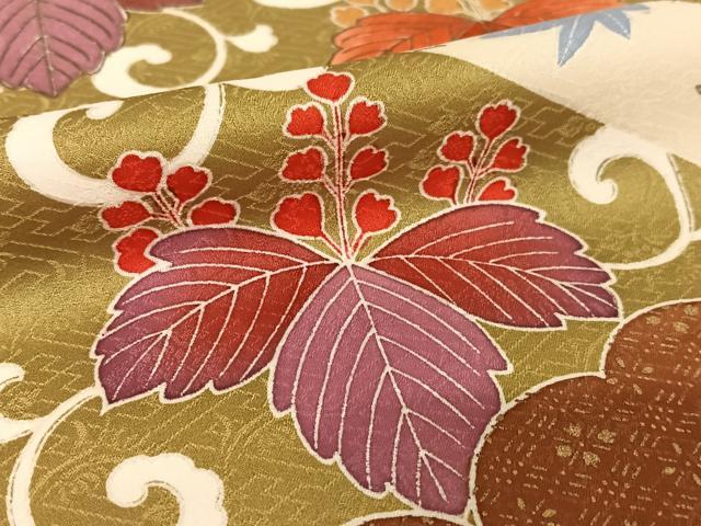 平和屋着物●豪華振袖　駒刺繍　草花文　金彩　正絹　逸品　AABB0184zg