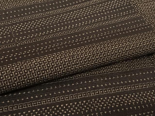 平和屋着物●塩沢紬　90亀甲　段違い文　正絹　逸品　AABB0193zg