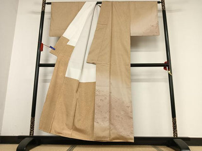 平和屋着物●本場染大島紬　訪問着　舞花文　暈し染め　金彩　正絹　逸品　AABB0211zg