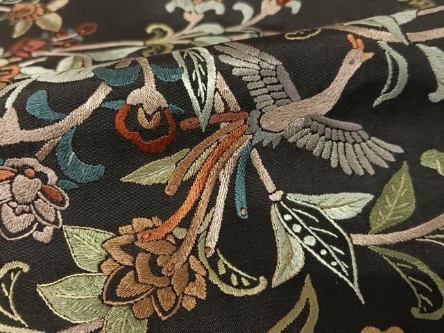 平和屋着物●本場大島紬　訪問着　総刺繍　鳳凰更紗花文　金糸　正絹　逸品　AABB0250zg