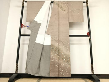 平和屋着物●創業140年 小糸染芸の四代目 小糸敏夫 訪問着 結城紬地 駒刺繍 枝垂れ桜文 井上商事 証紙付き 正絹 逸品 未使用 AABB0263zg