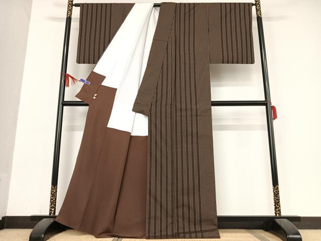 平和屋着物●本場縞大島紬 大島美術館 証紙付き 正絹 逸品 AABB0301zg