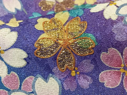 平和屋着物●豪華振袖 駒刺繍 流水舞桜 暈し染め 金彩 金通し地 正絹 逸品 AABB0314zg