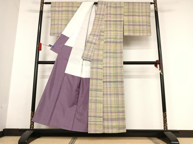 平和屋着物●極上 紬 格子 西武百貨店扱い 正絹 逸品 未使用 AABB0334zg
