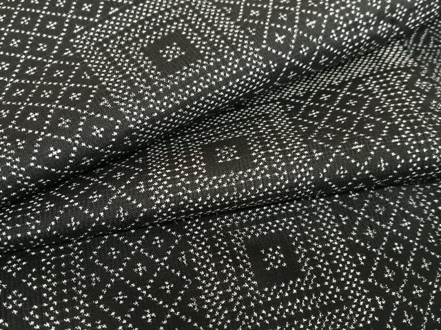 平和屋着物●本場大島紬 一元7マルキ 色紙重ね文 黒地 正絹 逸品 AABB0353zg