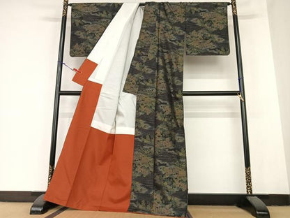 平和屋着物●本場大島紬　風景草花文　黒地　正絹　逸品　AABB0355zg