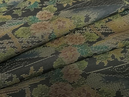 平和屋着物●本場大島紬　風景草花文　黒地　正絹　逸品　AABB0355zg
