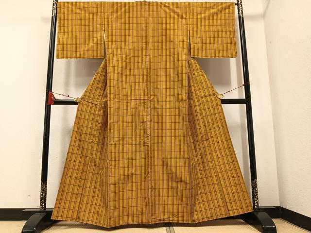 平和屋着物●本場黄八丈　平織　紬  　格子　正絹　逸品　未使用　AABB0366ph