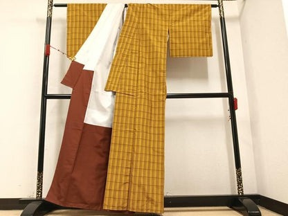平和屋着物●本場黄八丈　平織　紬  　格子　正絹　逸品　未使用　AABB0366ph