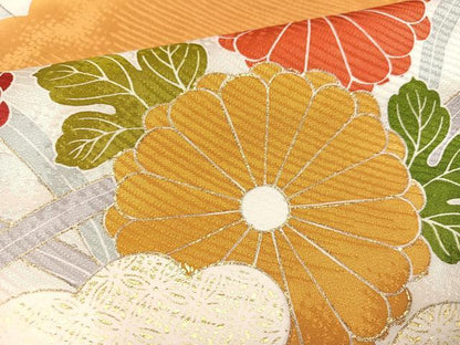 平和屋着物●豪華振袖　駒刺繍　雲重ね花文　金彩　正絹　逸品　未使用　AABB0399ph