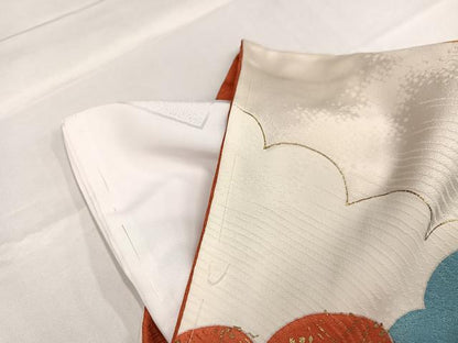 平和屋着物●豪華振袖　駒刺繍　雲重ね花文　金彩　正絹　逸品　未使用　AABB0399ph