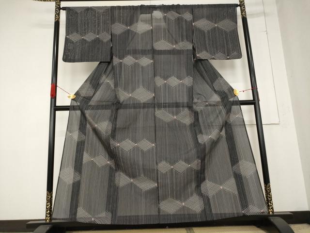 平和屋着物＊夏物　小紋　絽　変わり縞　黒地　洗える着物　AABB0520st