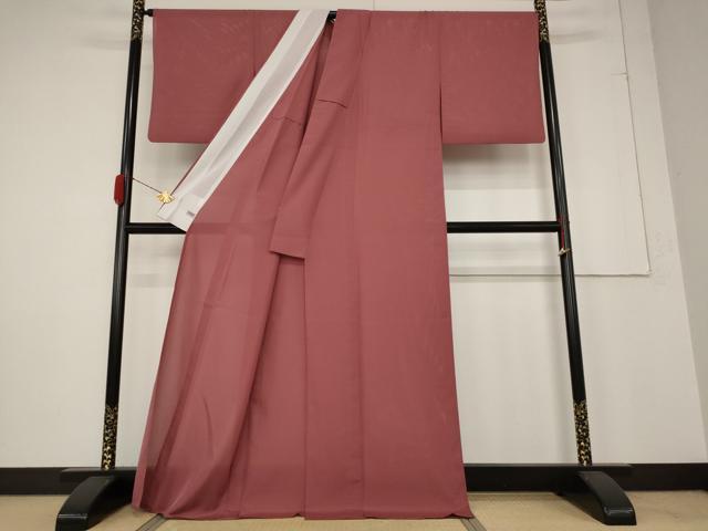 平和屋着物＊夏物 人間国宝・羽田登喜男監修 色無地 絽 銀朱色 高島屋扱い 洗える着物 AABB0640st