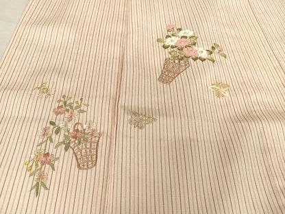 平和屋着物▽訪問着 単衣 刺繍 花籠舞蝶文 金糸 青山みとも扱い たとう紙付き 正絹 逸品 AABB1361np