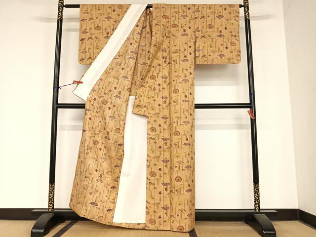 平和屋着物▽染織の名門 しょうざん 生紬 単衣 型染め 草花文 証紙付き 正絹 逸品 AABB1374np