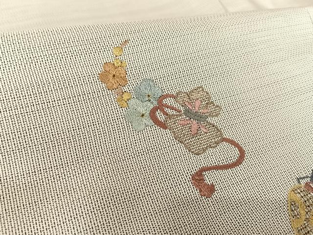 平和屋着物●総刺繍　本場大島紬　訪問着　白大島　吉祥文　金糸　正絹　逸品　未使用　AABB1387np