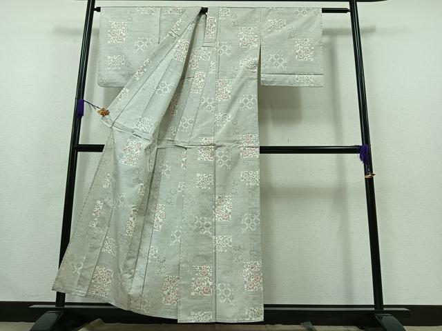平和屋着物▽本場大島紬 白大島 単衣 120亀甲 吉祥色紙花文 正絹 逸品 AABB1411jh