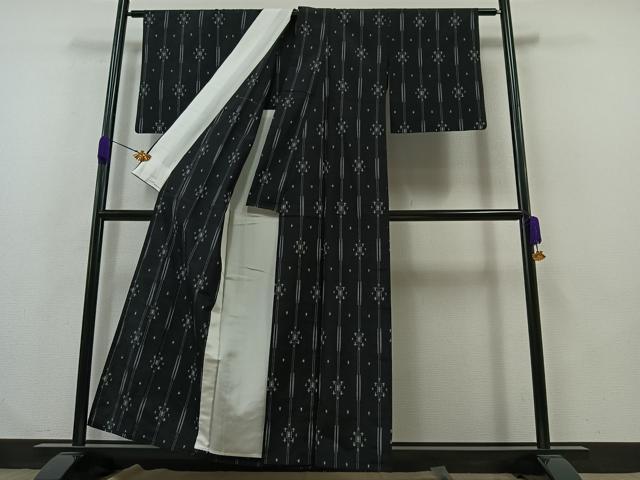 平和屋着物▽上質な紬 単衣 絣柄 黒地 正絹 逸品 AABB1428jh