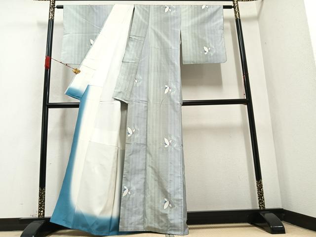 平和屋着物●本場大島紬　一元7マルキ　総絣　舞蝶文　正絹　逸品　AABB1452ph