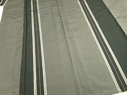 平和屋着物▽本場縞大島紬 単衣 縞 黒地 正絹 逸品 AABB2088fy