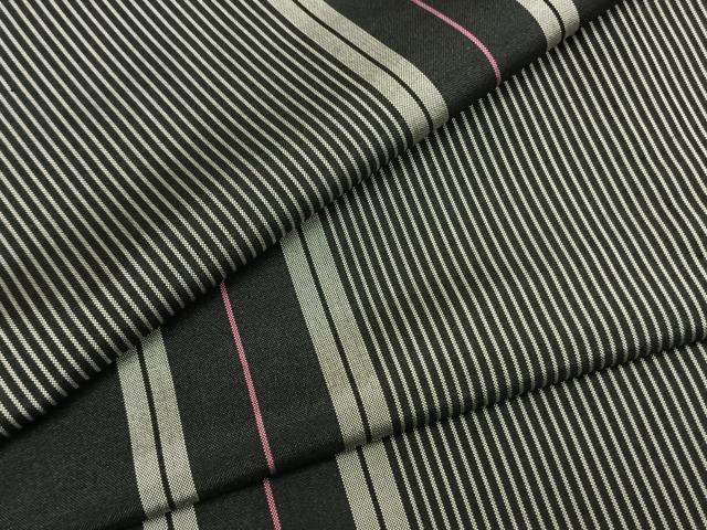 平和屋着物▽本場縞大島紬 単衣 縞 黒地 正絹 逸品 AABB2088fy