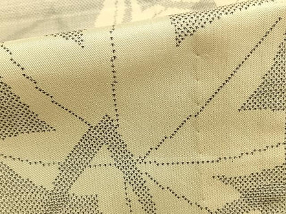 平和屋着物▽本場大島紬 単衣 9マルキ 舞葉文 正絹 逸品 AABB2121fy