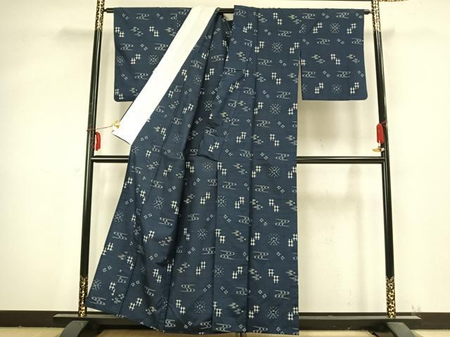 平和屋着物▽本場琉球かすり 単衣 手織 宮城兼造作 正絹 逸品 AABB2218fy