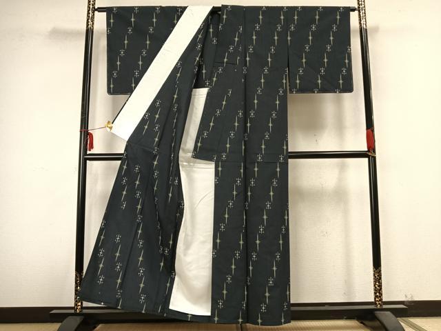 平和屋着物▽民芸紬 単衣 十字絣 反端付き 正絹 逸品 未使用 AABB2271fy