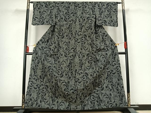 平和屋着物▽上質な紬　単衣　草花文　黒地　正絹　逸品　AABB2342fy