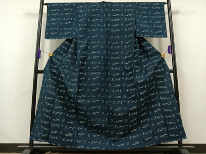 平和屋着物▽上質な紬　単衣　琉球絣文様　正絹　逸品　AABB2450jh