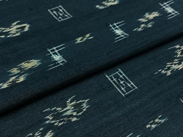 平和屋着物▽上質な紬　単衣　琉球絣文様　正絹　逸品　AABB2450jh